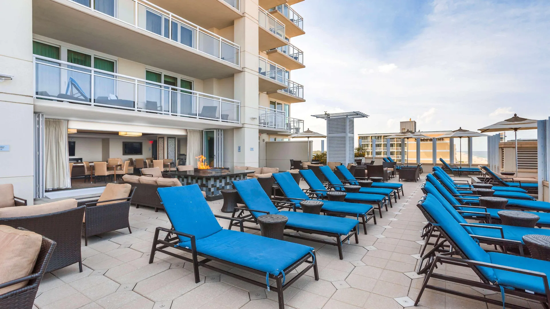 Hilton Vacation Club Oceanaire Virginia Beach Resort