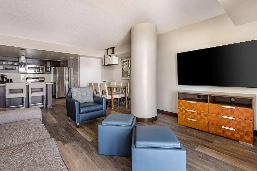 Hilton Vacation Club Oceanaire Virginia Beach Resort