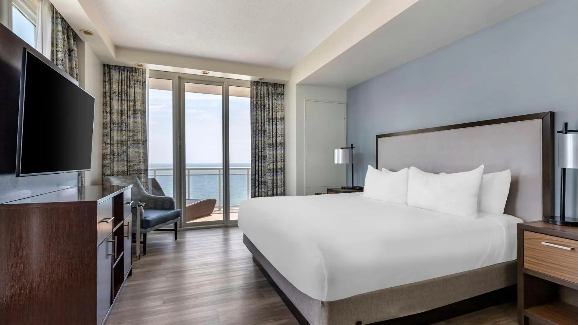 *** Resort Hilton Vacation Club Oceanaire Virginia Beach ABD
